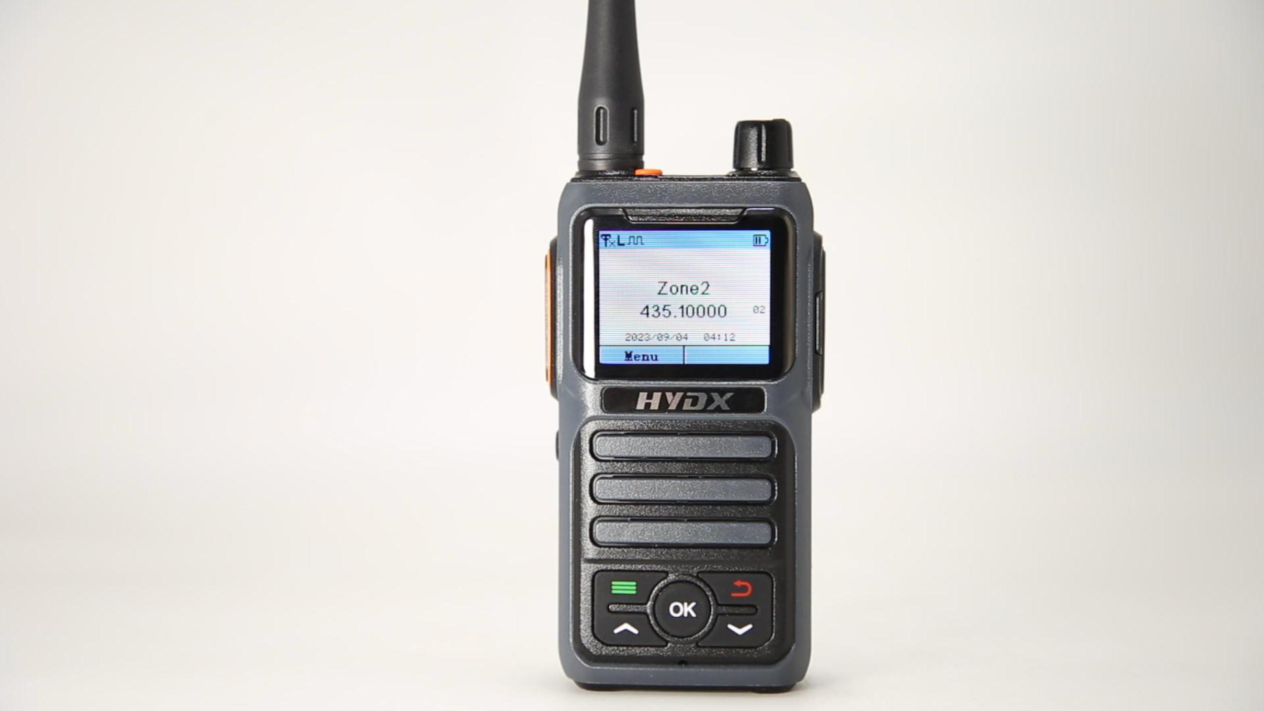 TD300 5W Dual Mode 3000mAh Long Standby Time Criptografado Gravação Portátil Rádio DMR
        