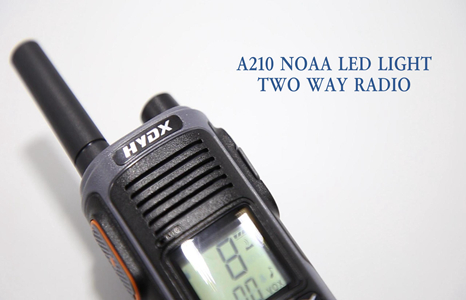 A210 UHF PMR446 NOAA 32 canais portátil LED luz rádio bidirecional